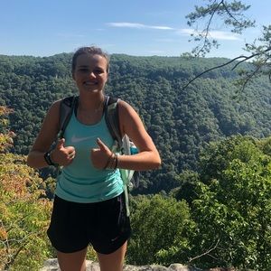 Meet your Posher, Natalie